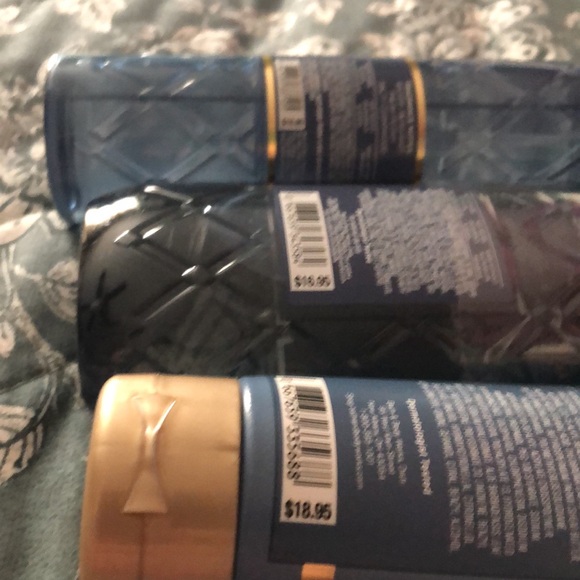 Blue Bath & Body Set Fragrance, Body Cream + Body Wash *Aqua Hour* - Picture 3 of 3